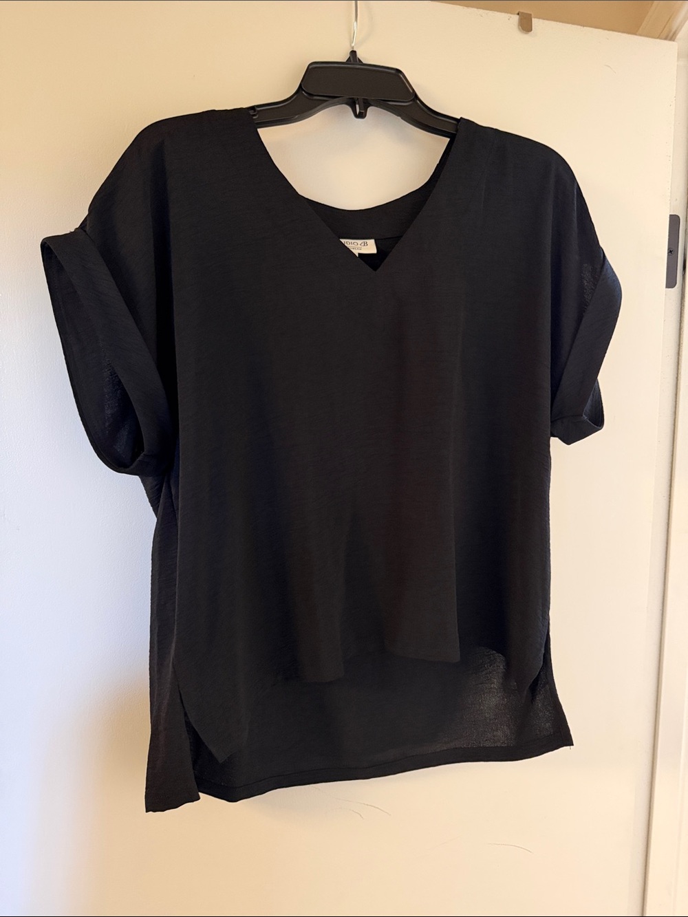 Women's Black V-Neck Short Sleeve Blouse